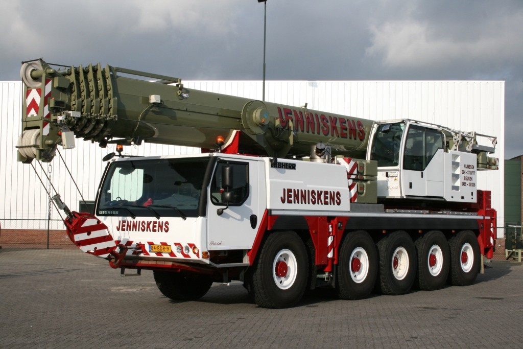 Liebherr LTM 1095