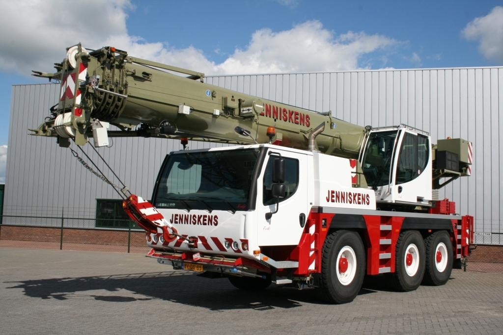 Liebherr LTM 1050